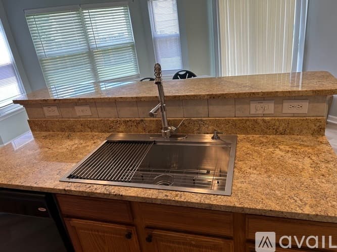 Raleigh House: 5237 Meryton Park Way