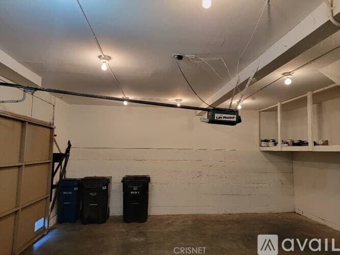 Woodland Hills Townhome: 6121 Shoup Ave