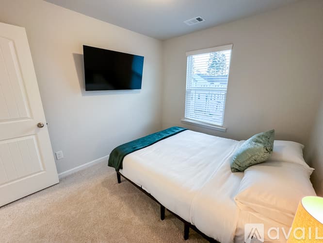 Atlanta House: 3217 Bateman Drive SW