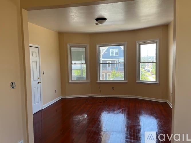 West Haven Apartment: 127 Peck Avenue