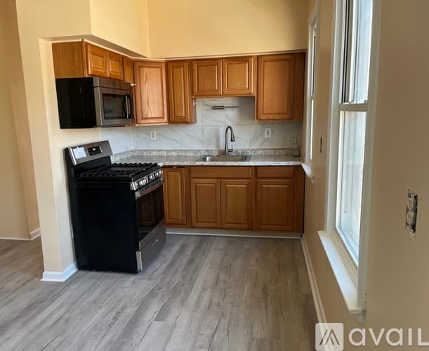 West Haven Apartment: 127 Peck Avenue