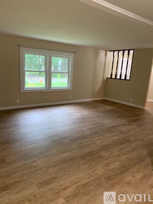 Hinckley House: 510 Oak Ave
