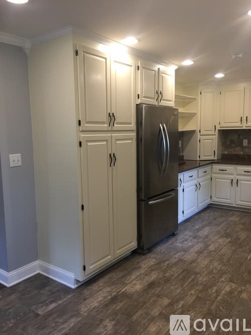 Partlow House: 5018 Holly Drive