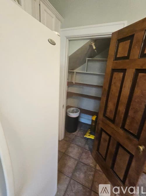 Rock Hill House: 706 Milton Ave