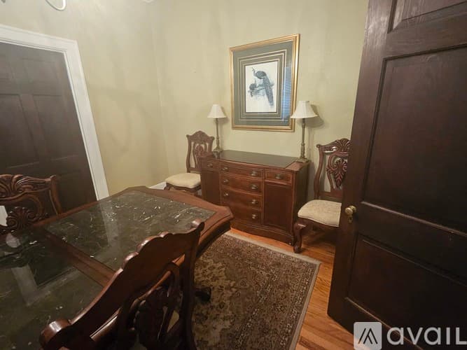 Rock Hill House: 706 Milton Ave