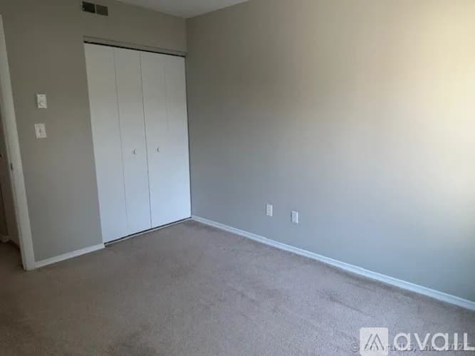 South Windsor Condo: 140 Candlewood Dr