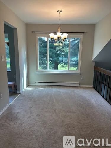 South Windsor Condo: 140 Candlewood Dr