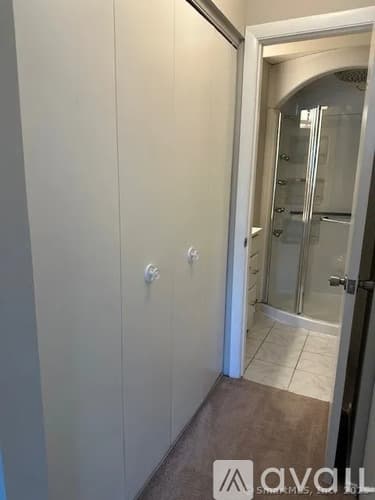 South Windsor Condo: 140 Candlewood Dr