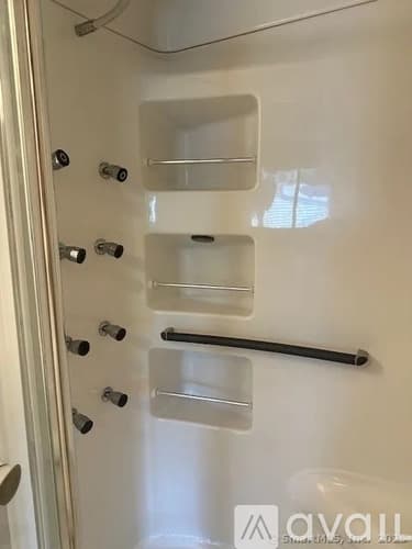 South Windsor Condo: 140 Candlewood Dr