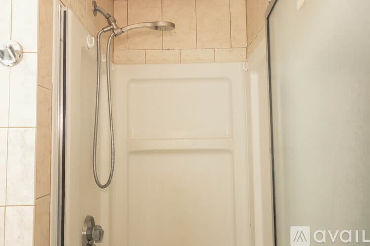 Salem Apartment: 12 Willson Street