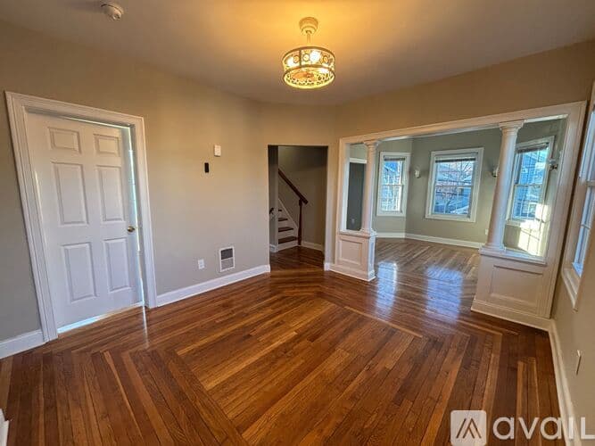 Milford Apartment: 19 Darina Pl