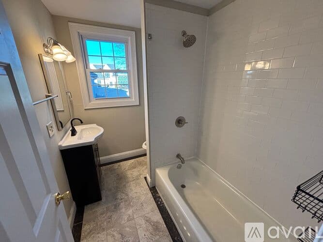 Milford Apartment: 19 Darina Pl