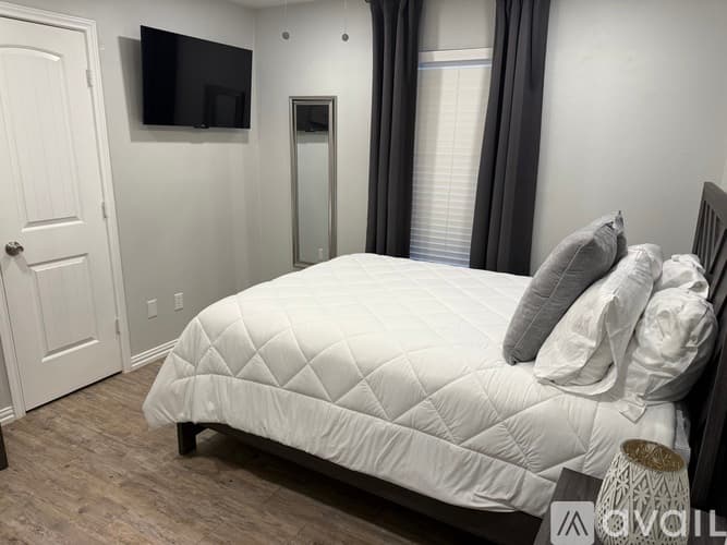 Forest Hill House: 3100 Valley Forge Trail
