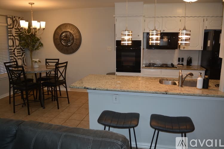 Forest Hill House: 3100 Valley Forge Trail