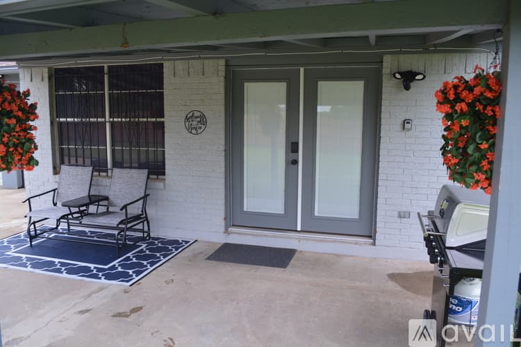 Forest Hill House: 3100 Valley Forge Trail