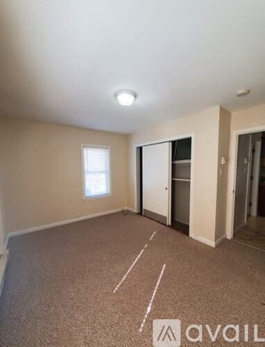 Southbridge Apartment: 35 Charlton Street