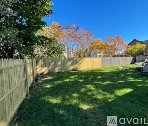 Southbridge Apartment: 35 Charlton Street