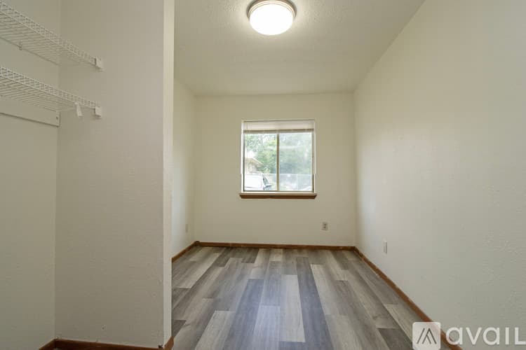 St Cloud Apartment: 1510 9th Ave S St Cloud