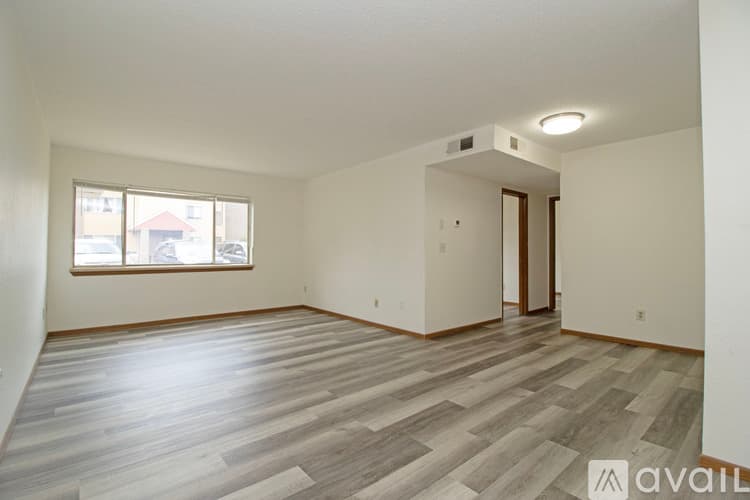 St Cloud Apartment: 1510 9th Ave S St Cloud