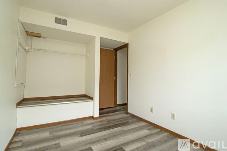 St Cloud Apartment: 1510 9th Ave S St Cloud