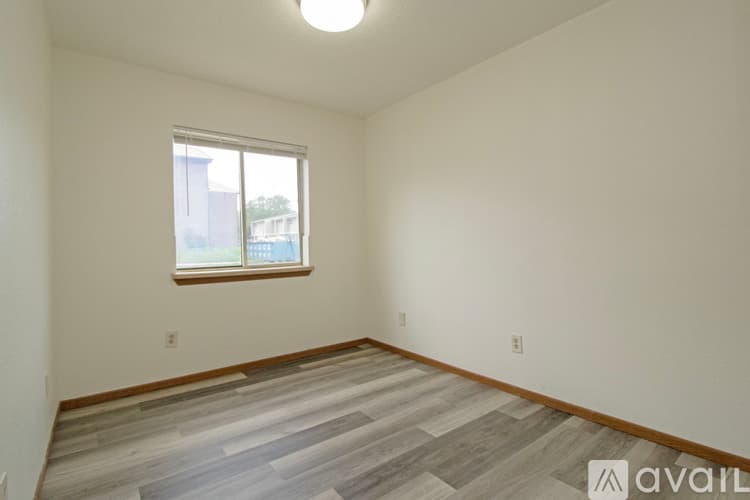 St Cloud Apartment: 1510 9th Ave S St Cloud
