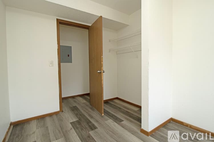 St Cloud Apartment: 1510 9th Ave S St Cloud