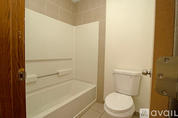 St Cloud Apartment: 1510 9th Ave S St Cloud