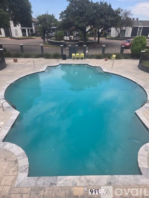 Fort Worth Apartment: 2508 Ridgmar Blvd
