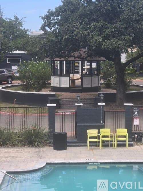 Fort Worth Apartment: 2508 Ridgmar Blvd
