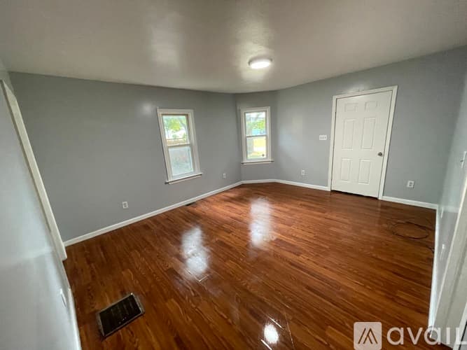 Syracuse Apartment: 1129 Valley Drive