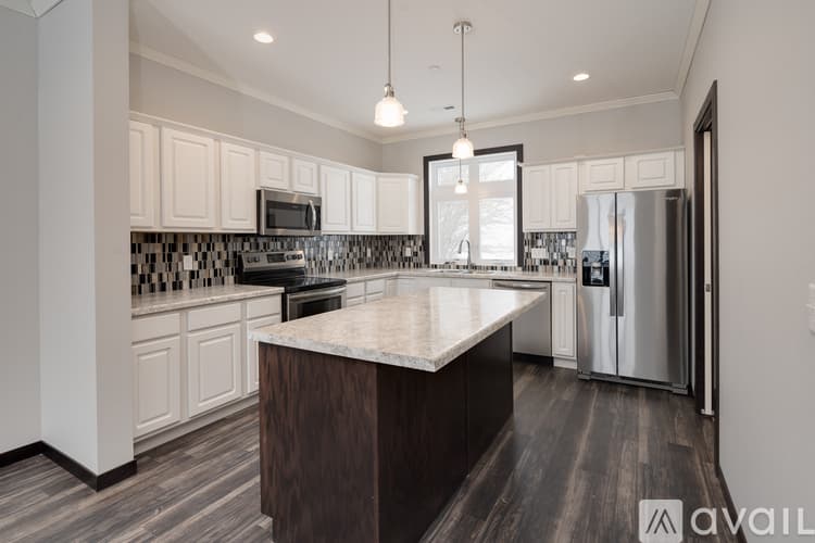 North Mankato Apartment: 2140 Rolling Green Trail