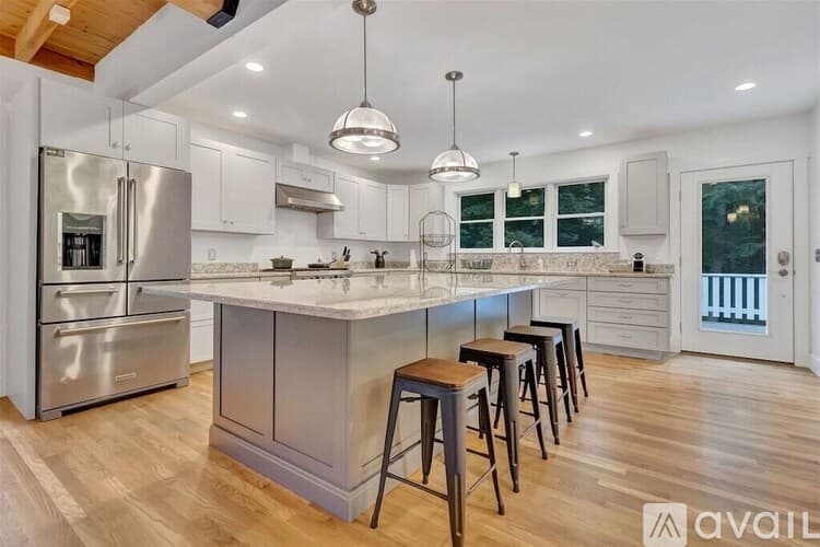 Ogunquit House: 18 Winter Hills Ln