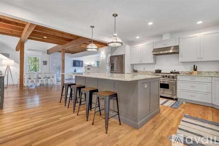 Ogunquit House: 18 Winter Hills Ln