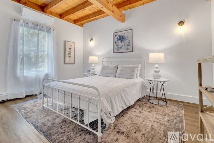 Ogunquit House: 18 Winter Hills Ln