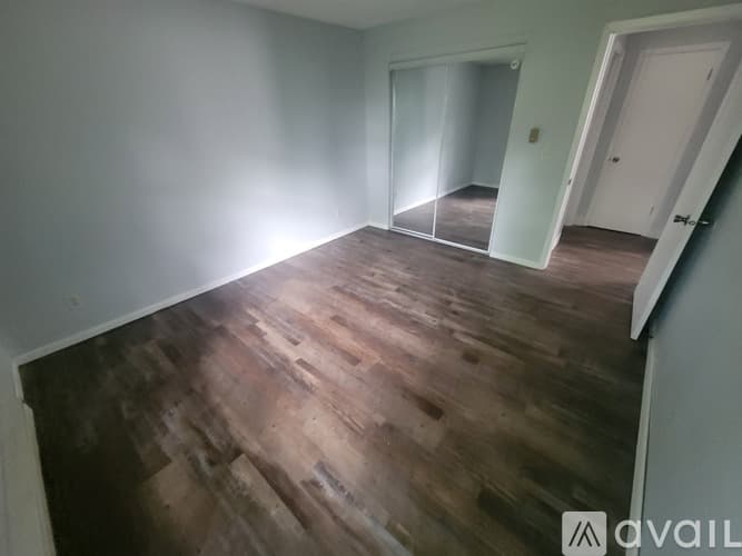 La Crosse Apartment: 309 9th St N