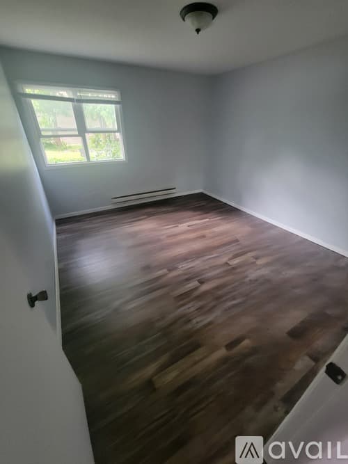 La Crosse Apartment: 309 9th St N