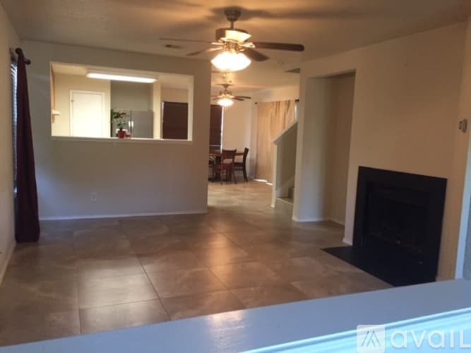 San Antonio House: 7807 Hedrick Farm