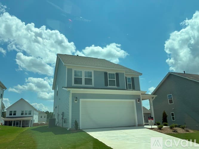 Angier House: 240 Steel Springs Ln