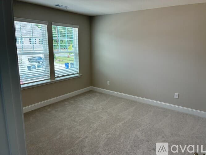 Angier House: 240 Steel Springs Ln