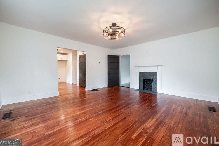 Monroe House: 1235 South Madison Avenue