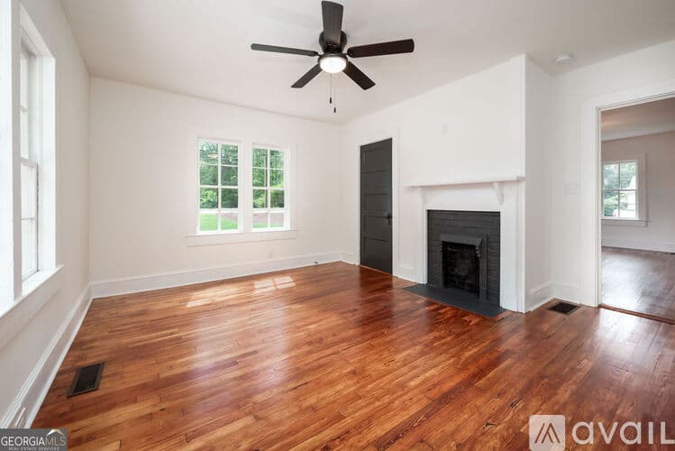 Monroe House: 1235 South Madison Avenue
