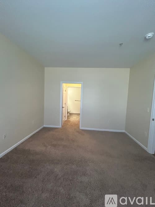 Andover Apartment: 311 Lowell St