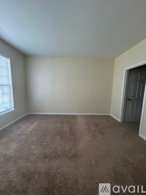 Andover Apartment: 311 Lowell St