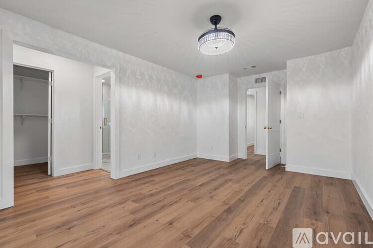 Dunedin House: 1351 Ohio Ave