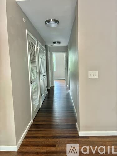 Cincinnati Apartment: 732 Ohio Pike