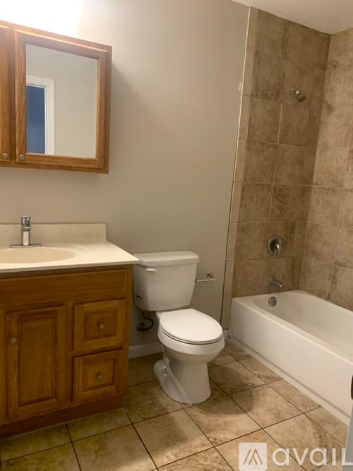 Cincinnati Apartment: 732 Ohio Pike