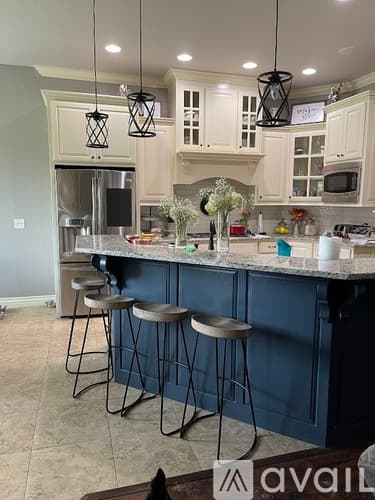 Cave Springs House: 5804 South 66th Street