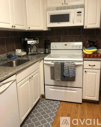 Philadelphia House: 160 Roxborough Avenue