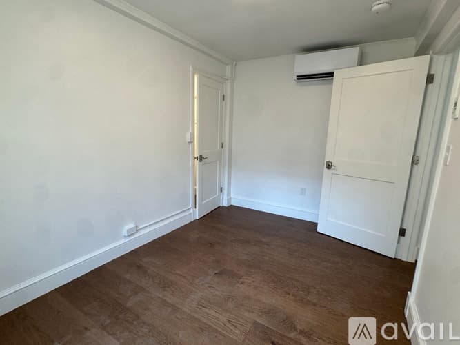 Cambridge Apartment: 1200 Massachusetts Ave