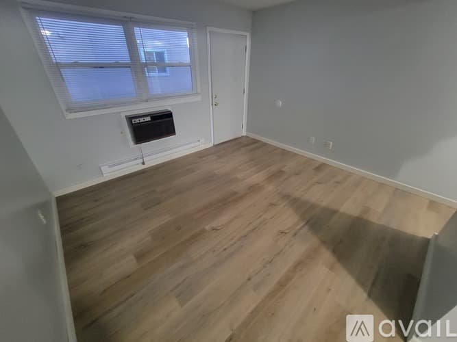 La Crosse Apartment: 425 10th St N